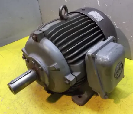 Loher A132SA-V6/4 Elektromotor 1,25/4,2 kW 970/1460 U/min – RESALE