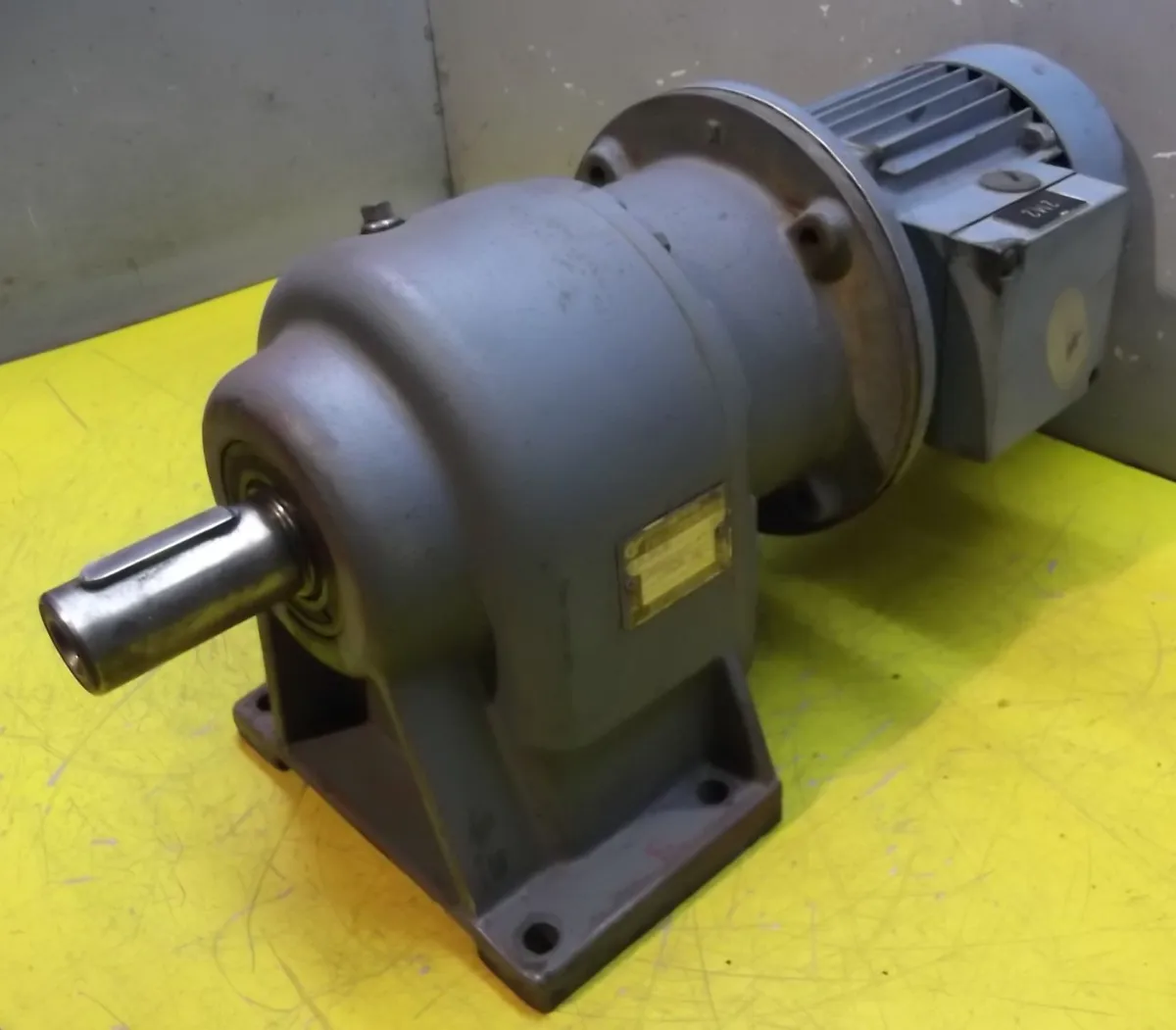 Thrige Titan MT80B19FT65-4 Getriebemotor 0,75 kW 22 U/min