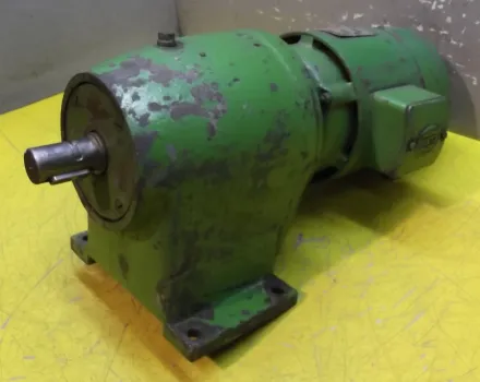 Dietz GD133 Getriebemotor 0,37 kW 66 U/min – RESALE