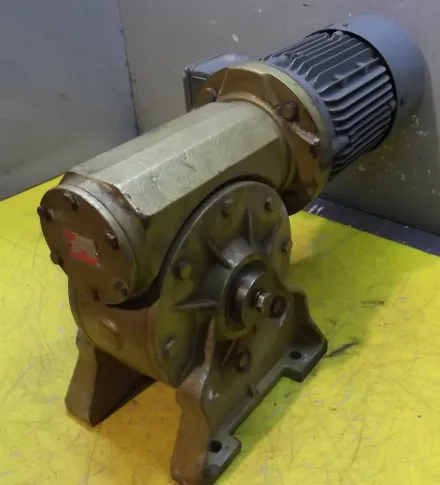 Dietz FDR80B/4QL11 Getriebemotor 1,1 kW 12 U/min – RESALE