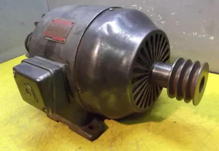 Baumüller D 442 Elektromotor 3 kW 1440 U/min – RESALE