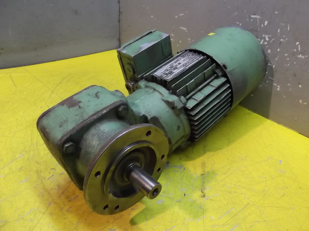 SEW EURODRIVE SF30DT71D-88A/TF Getriebemotor 0,15 kW 10 U/min
