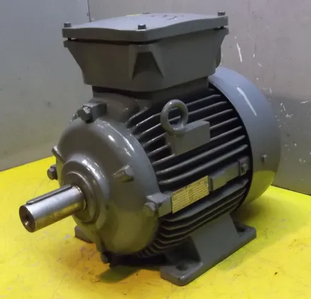 Schorch KA9132S-BB014-820 Elektromotor 5,5 kW 1440 U/min – RESALE