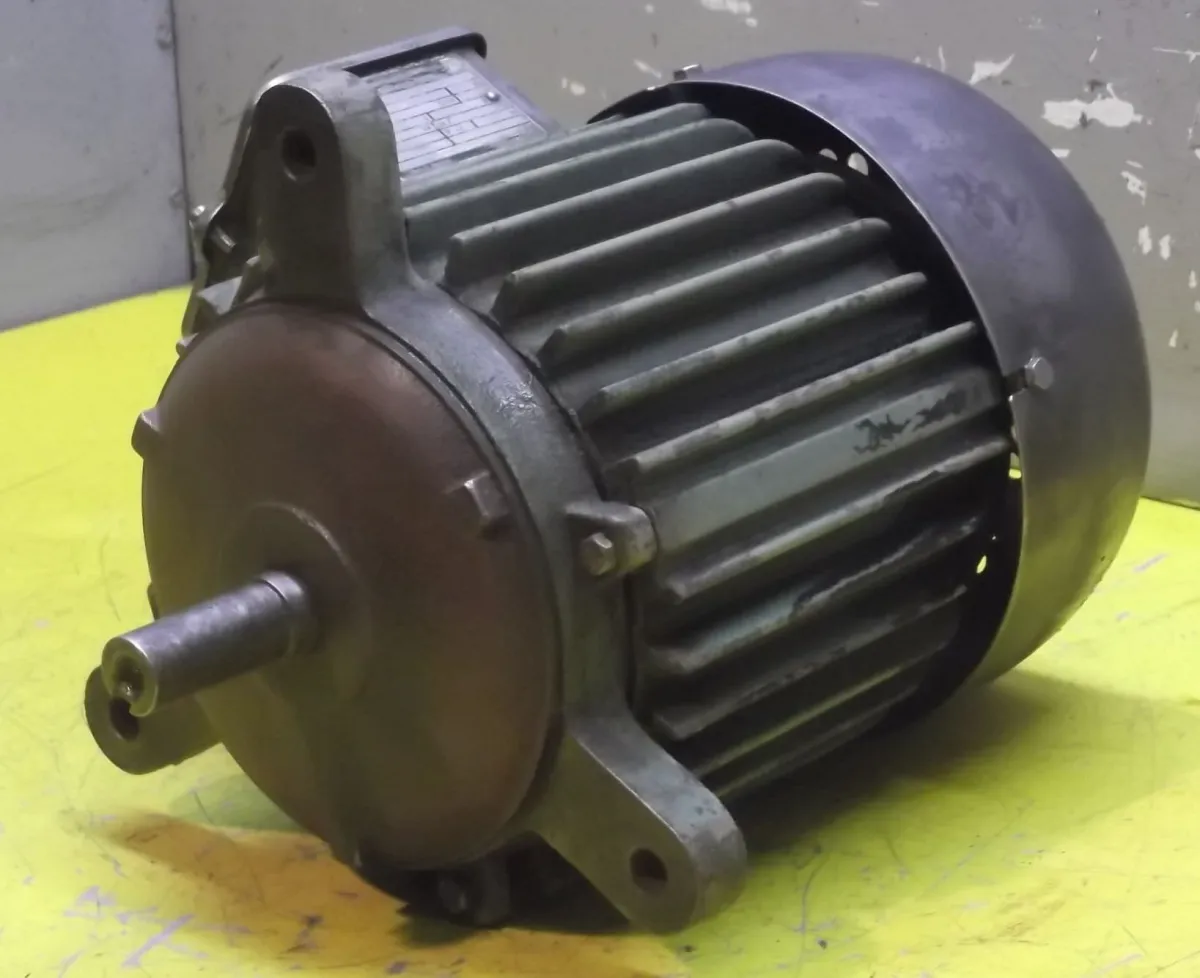 VEM 13.551.85.550 Elektromotor 0,8 kW 1410 U/min