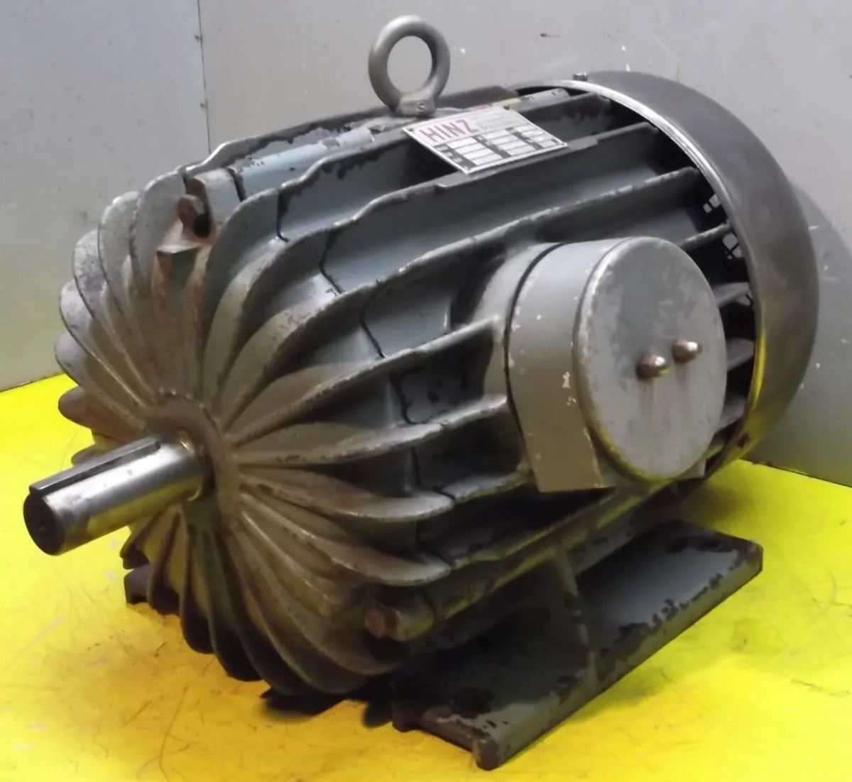 Hinz R+F112M/4-2 Elektromotor 3/5,2 kW 720/1450 U/min