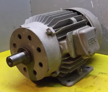 Bbc QU132SB4 Elektromotor 5,5 kW 1460 U/min – RESALE