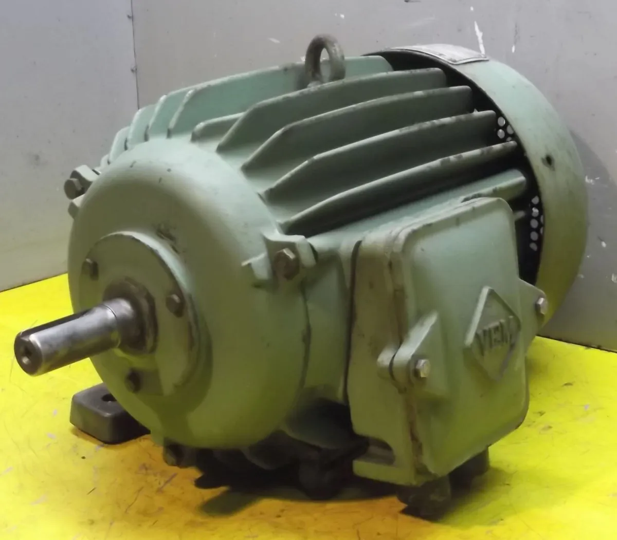 VEM DMK4/4RA Elektromotor 3,5 kW 1440 U/min