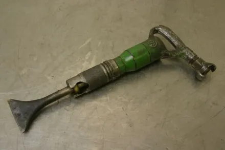 Irmer Elze KM4 Druckluft Abbruchhammer – RESALE