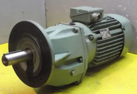 Vem ZG2 KMRB 90 L4MO Getriebemotor 0,75 kW 200 U/min – RESALE