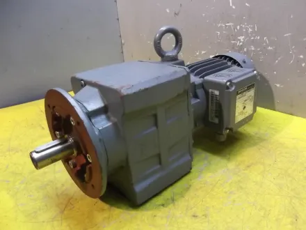 Bauer BG20-37/D07LA4 Getriebemotor 0,37 kW 87 U/min – RESALE