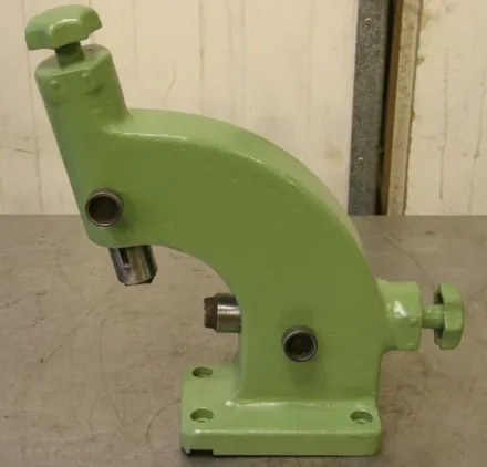 Durchmesser 100 mm Lünette mitfahrend – RESALE