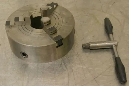 Carpati Durchmesser 250 mm Dreibackenfutter – RESALE