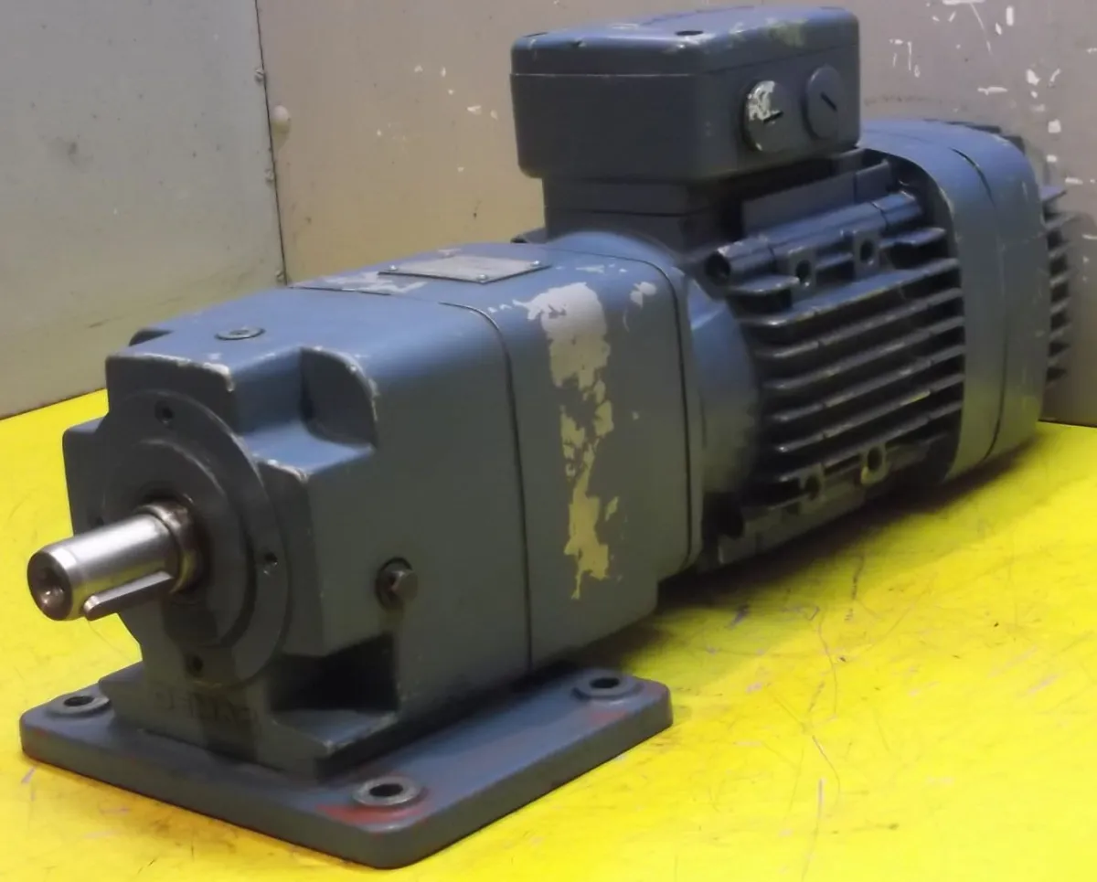 Demag KBA80A4R Getriebemotor 0,25 kW 62 U/min