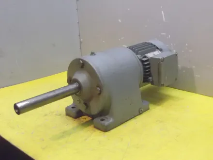Sew Eurodrive R60DT71D4-2 Getriebemotor 0,25/0,3 kW 20/40 U/min – RESALE