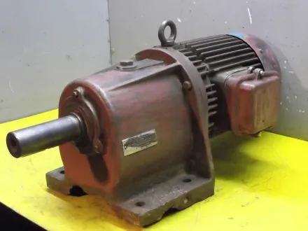 Bauer Getriebemotor 1,5 kW 45 U/min – RESALE