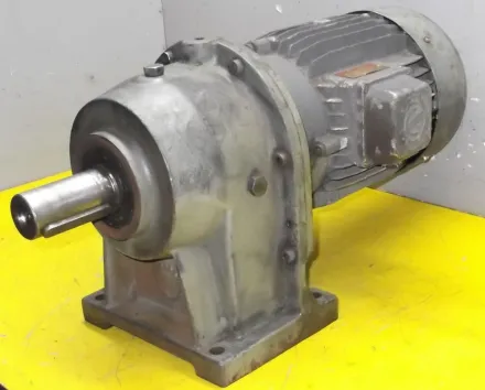 Bockwoldt CB3100L Getriebemotor 0,75 kW 16,5 U/min – RESALE