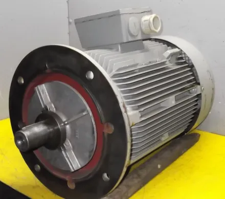 Siemens 1LA5166-0BD41-Z Elektromotor 3,8/13 kW 980/1465 U/min – RESALE