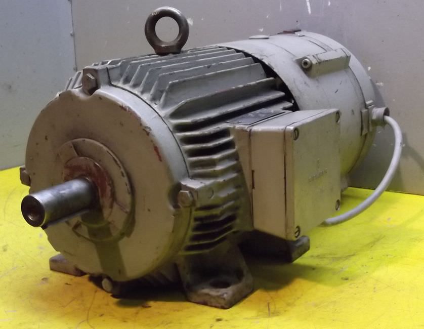 Siemens 1LC3113-6AA40 Elektromotor 2,2 kW 945 U/min