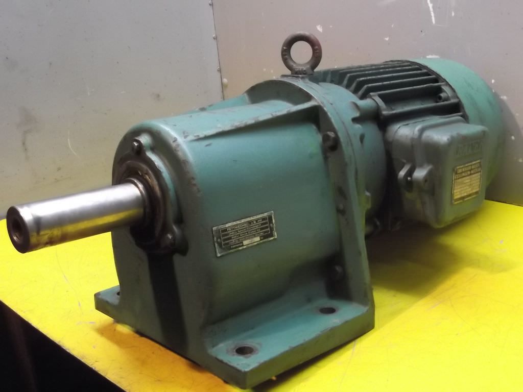BAUER D1123/146K Getriebemotor 0,37 kW 10,5 U/min