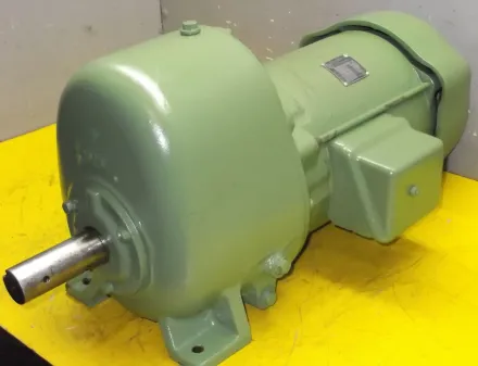 Himmelwerk ZD40g125 Getriebemotor 2,2 kW 123 U/min – RESALE