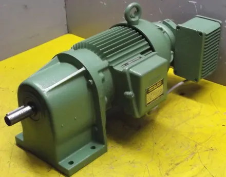 Bauer DK880H/200 Getriebemotor 0,18 kW 19,5 U/min – RESALE