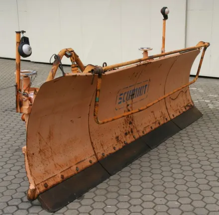 Schmidt MF3.3 Schneepflug – RESALE