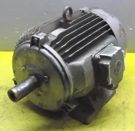 Atm B3-132Dx3x1000A Elektromotor 3 kW 950 U/min – RESALE