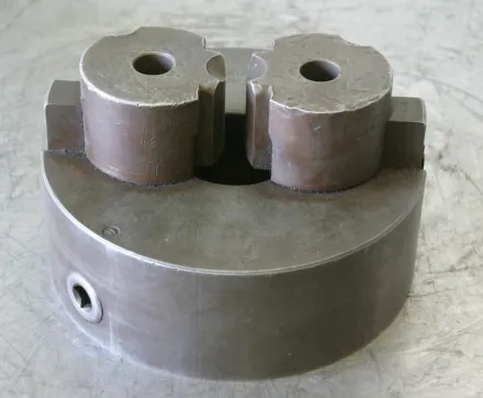 Arowa 242 mm Zweibackenfutter – RESALE