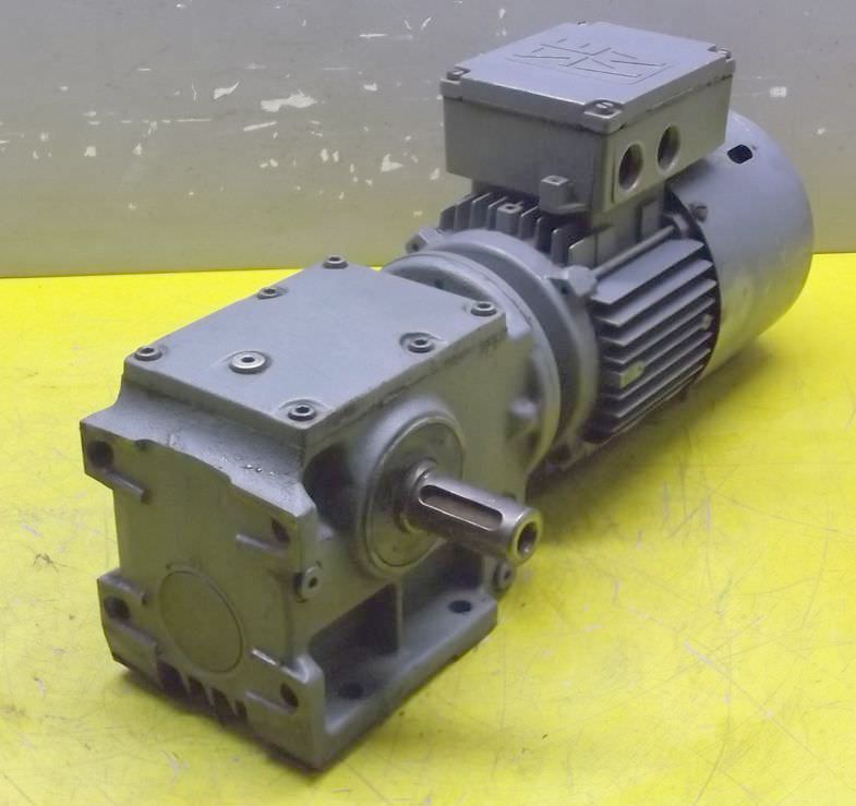 SEW EURODRIVE S40DT71C-4-2B/Z Getriebemotor 0,2/0,28 kW 11/21 U/min