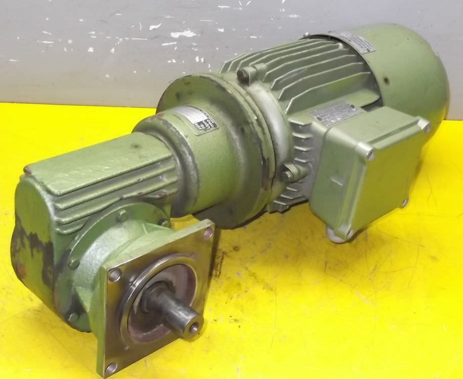Nord RF90L/4W-BB2,8 Getriebemotor 1,5 kW 170 U/min
