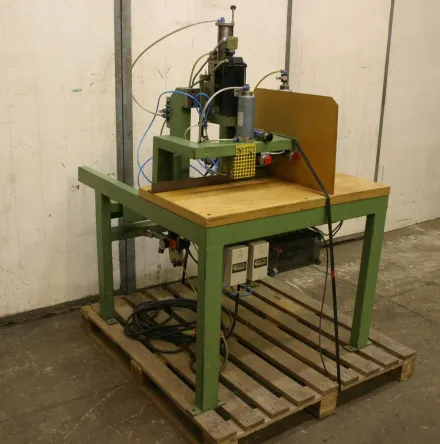 Schleicher Horizontal/Vertikal Pinolen Bearbeitungseinheit – RESALE