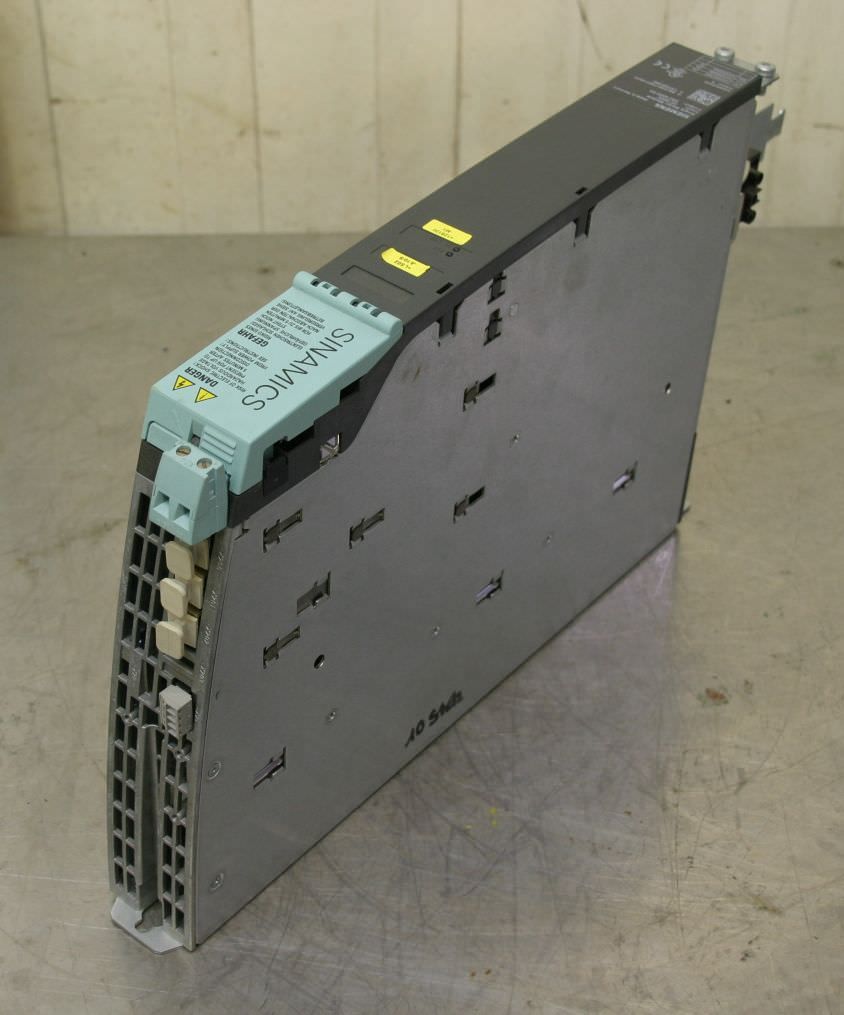 Siemens 6SL3120-1TE21-0AA3 Single Motor Module