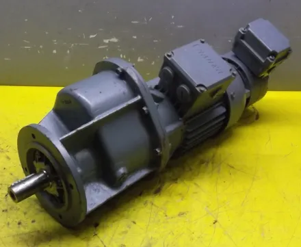 Bauer G12-20/DK 74-178 W Getriebemotor 0,37 kW 78 U/min – RESALE