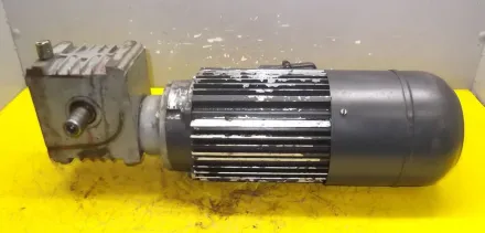 Nord 90L4GMFTG Gleichstrom Getriebemotor 1,5 kW 150 U/min – RESALE