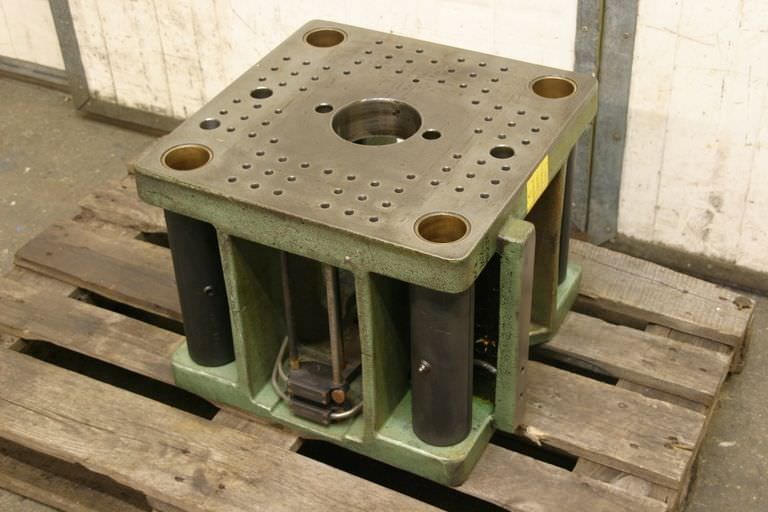 Arburg 490/490/H400 mm Aufspannwürfel