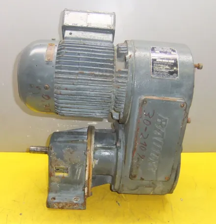 Bauer DK94V10/216 regelbarer Getriebemotor 0,75 kW 30-210 U/min – RESALE