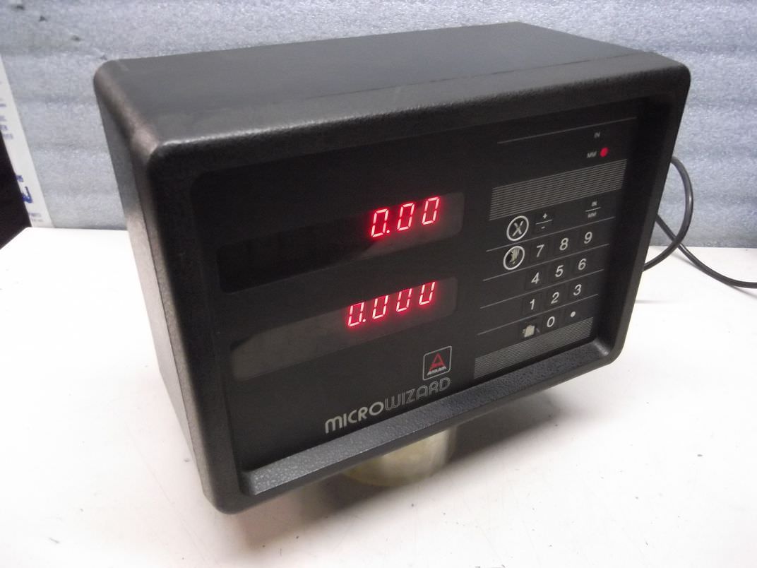 Anilam MicroWizard Digitalanzeige