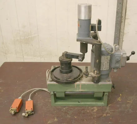 Homag Anschlag System Zubehör für Kantenanleimmaschine – RESALE