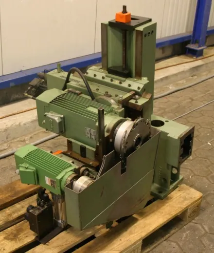 Homag mit 2 Perske Motor Fügefräsaggregat – RESALE