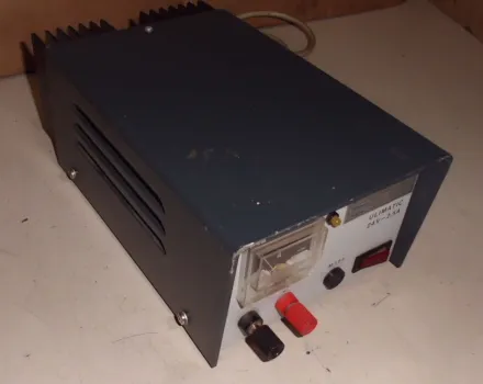 Läufer Ulimatic Labornetzgerät – RESALE