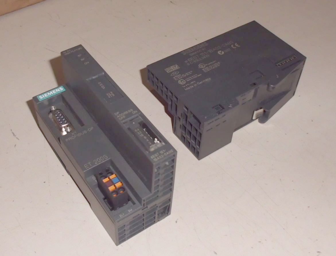 Siemens 6ES7 151-1BA02-0AB0 Profibus Stecker