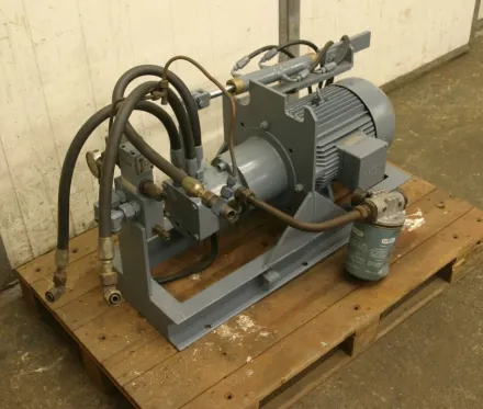 Sauer 15-2093 Hydraulikaggregat – RESALE