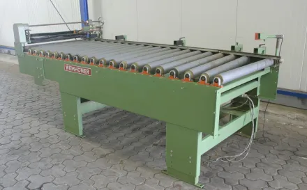Wemhöner Typ 1100 x 3200 mm Rollenbahn angetrieben – RESALE