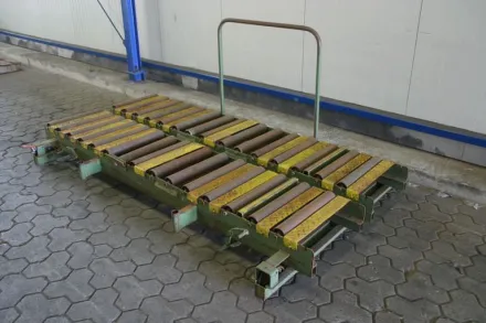 2x Rollenbreite 500 mm Rollenbahn 2,6 m auf Räder – RESALE