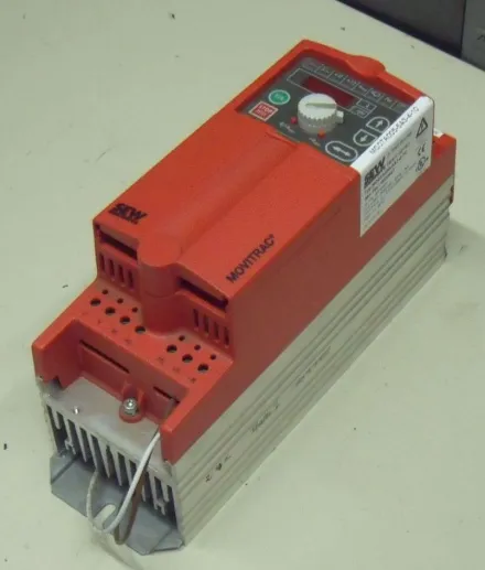 Sew MCO7AA005-5A3-4-10 Frequenzumrichter 0,75 kW – RESALE
