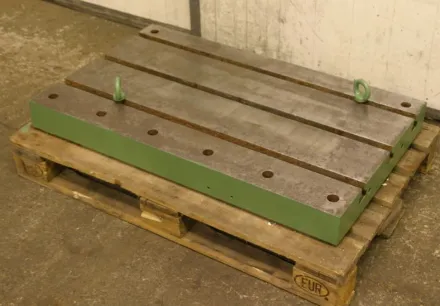 Stahl 1100/650/H100 mm Aufspannplatte mit T Nut – RESALE