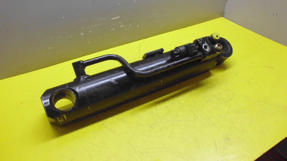 GSL German Standard Lift DO80045LAV10300N27 Hydraulikzylinder