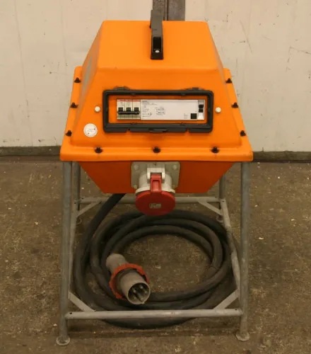 Bosecker EV-2501-Z Steckdosenverteiler – RESALE
