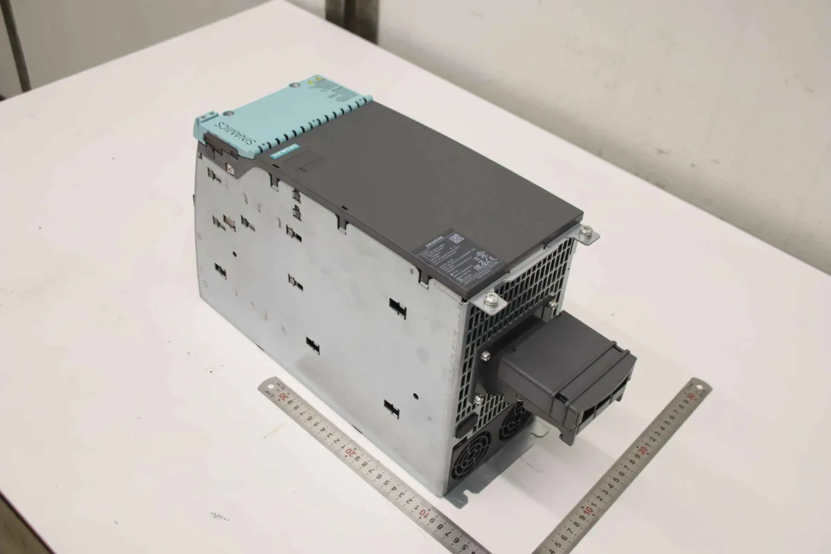 Siemens 6SL3130-7TE23-6AA3 Active Line Module