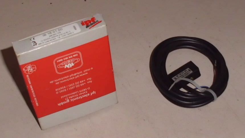 IPF IB 160100 Induktiver Sensor